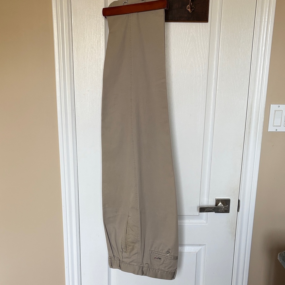 Greg Norman Collection Men's Khaki Chinos